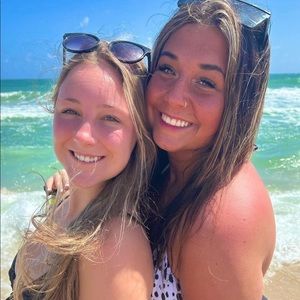 Meet your Posher, Beth